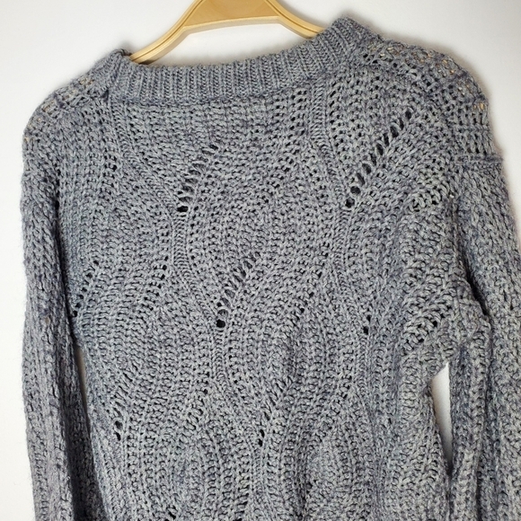 ASTR the Label Dora Pointelle Heather Grey Crew neck Knit Sweater puff sleeves - Picture 6 of 8